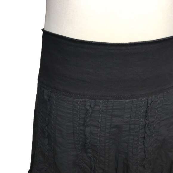 Tripp NYC Torrid VINTAGE Black Ruffle Mock Pleat Goth Lolita Skirt Size 26 PLUS - Picture 2 of 15